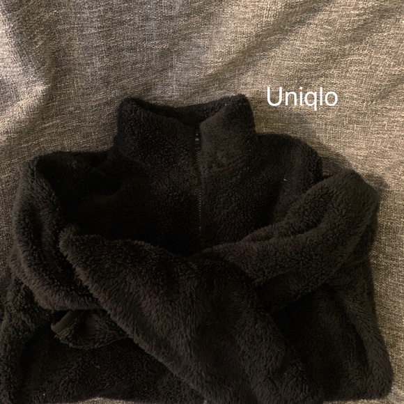 $80💜Levis,Brandy Melville,Uniqlo,TNA,underarmor💖 - Picture 3 of 16